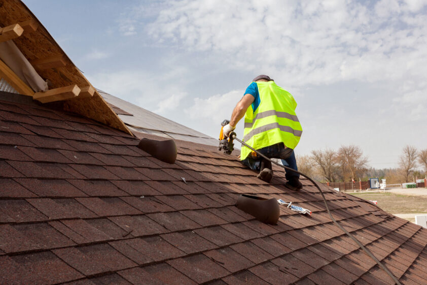 Winnipeg roofing experts