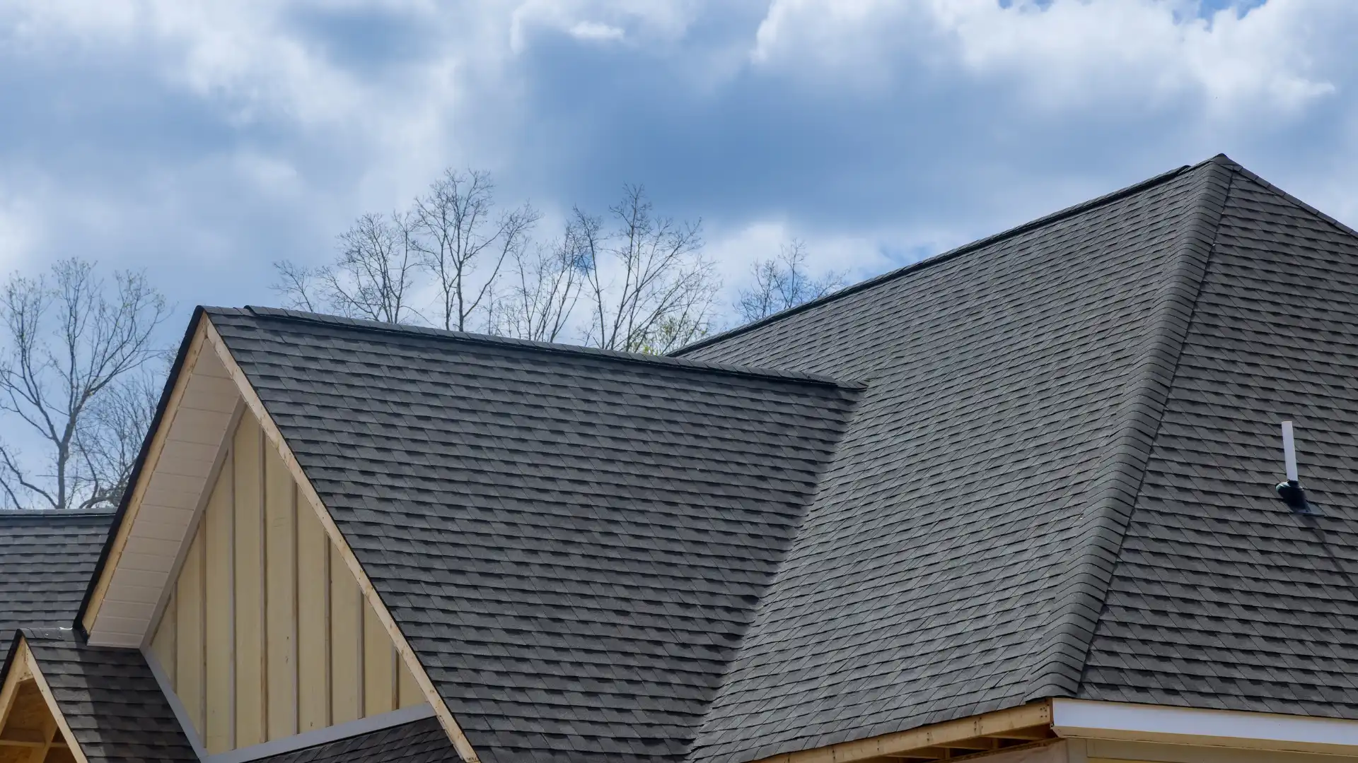 asphalt roofing services in west end winnipeg